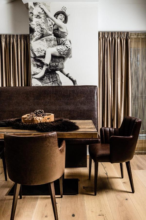 Apartments Villa Gardena - Gardenahotels Сельва-ди-Валь-Гардена Экстерьер фото
