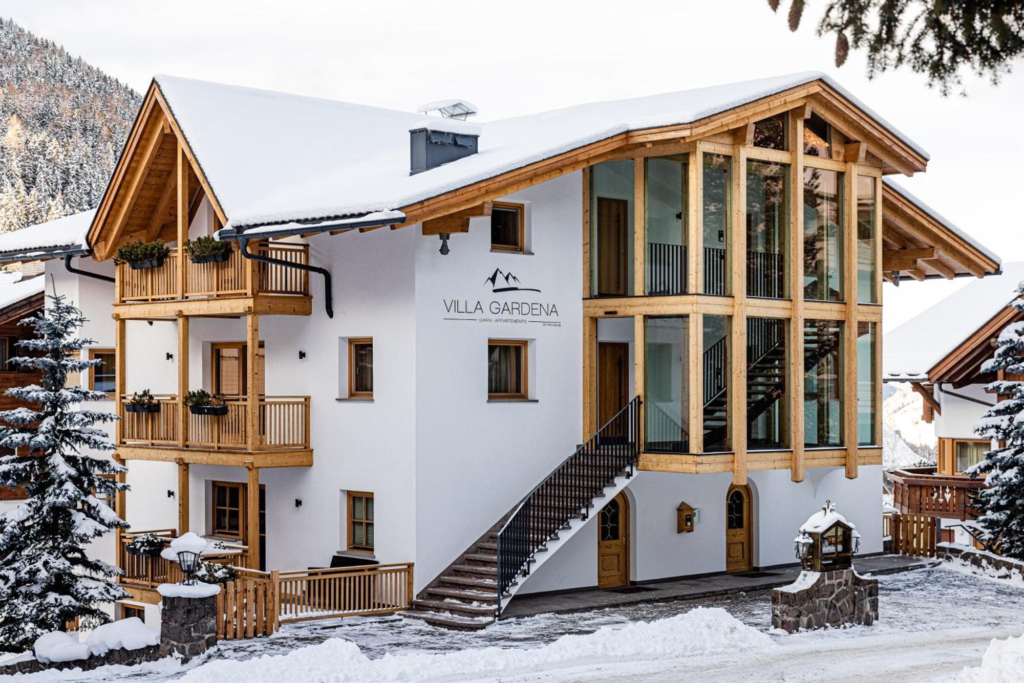 Apartments Villa Gardena - Gardenahotels Сельва-ди-Валь-Гардена Экстерьер фото